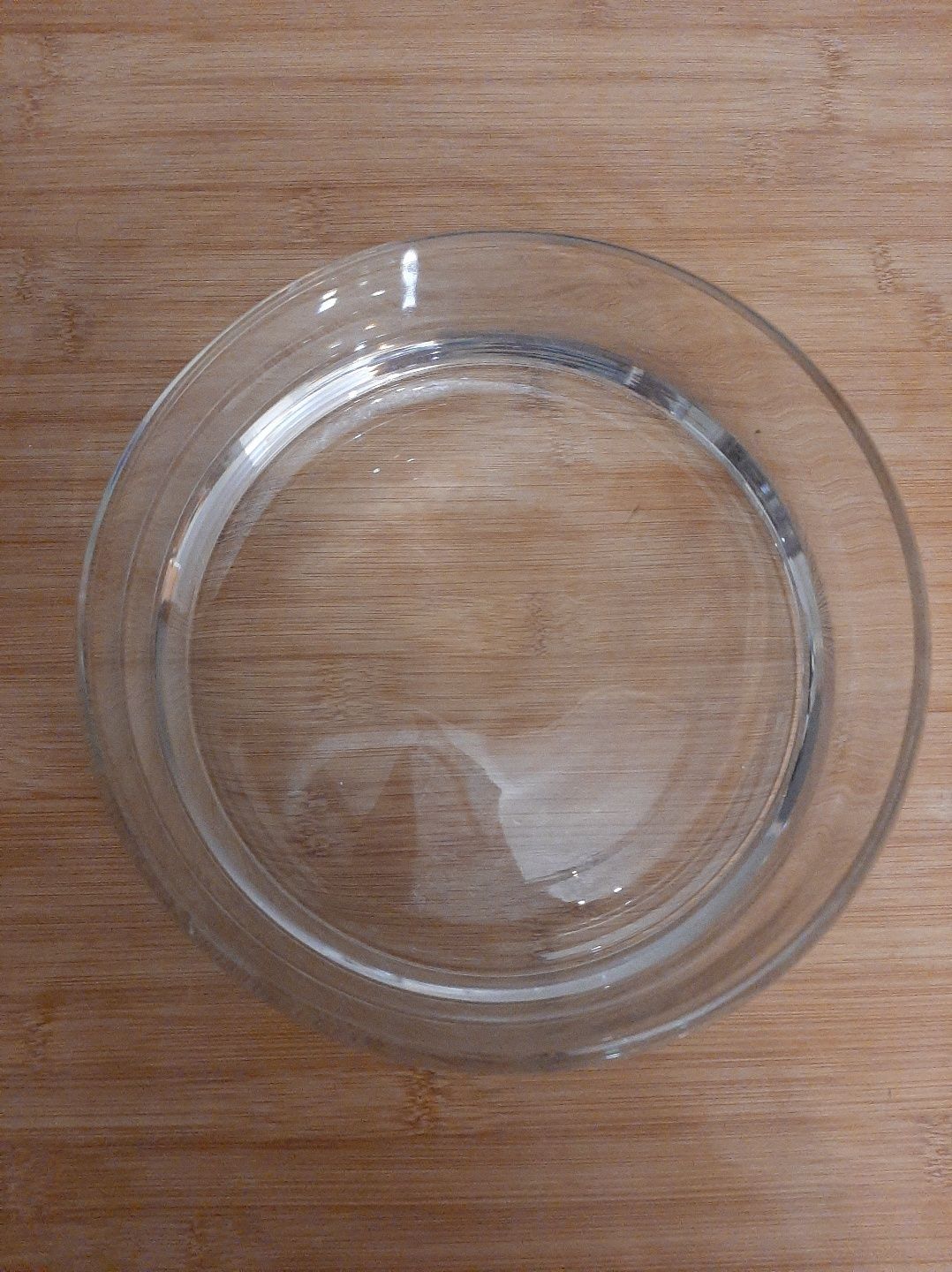 Taça em vidro com base