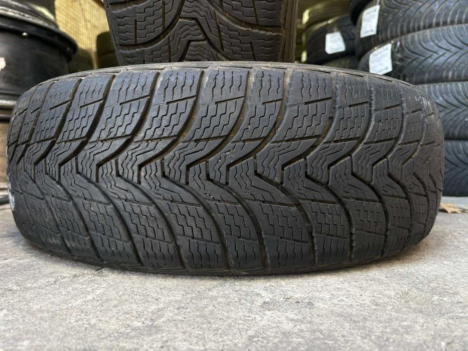 Шины 205/60 R16 Premiorri пара зима (хорошее состояние) L7
