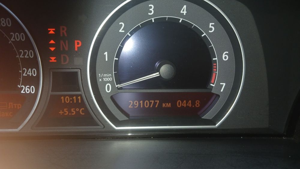 бмв е65 рест  2006 року бензин 4 літри