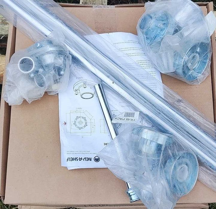 Obrotowy stojak wieszak na buty damskie 25 PAR Rev-A-Shelf USA design