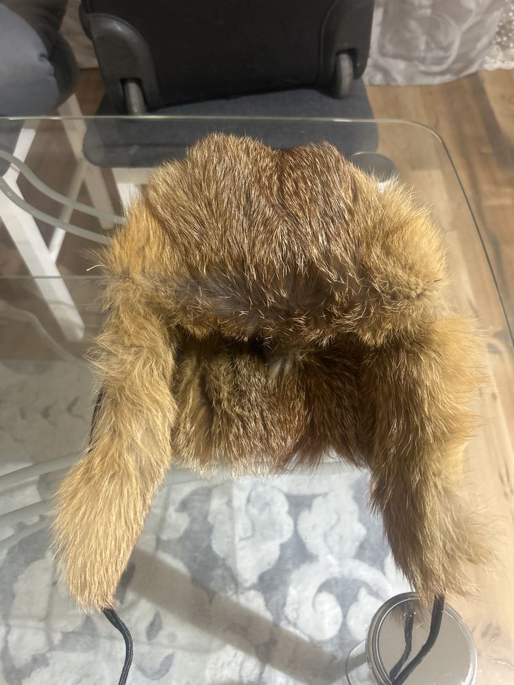Skurzana czapka uszatka