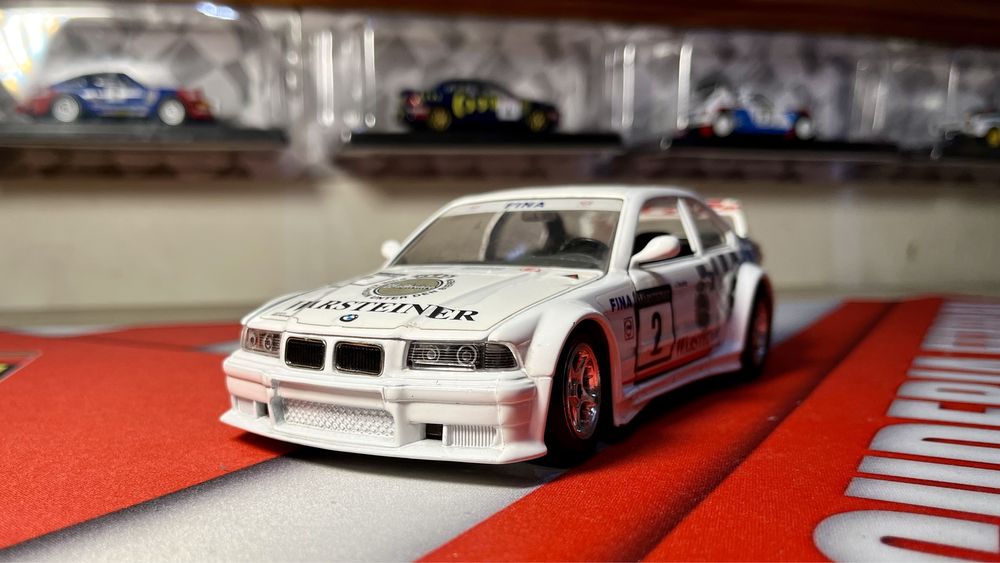 BMW M3 escala 1:24