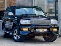 Toyota Landcruser 100 4.7 газ/бензин