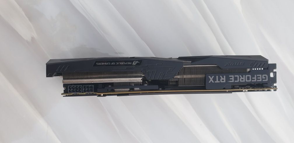 Відеокарта  Asus Rog Strix RTX2070 8GB!