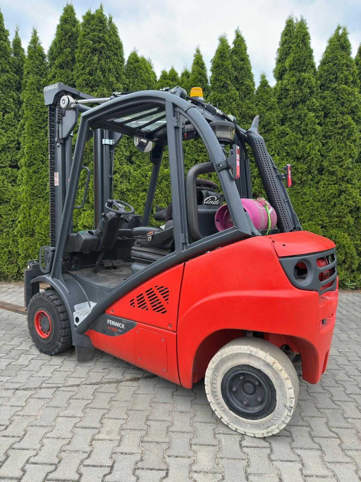 Linde H25T-02 wózek widłowy