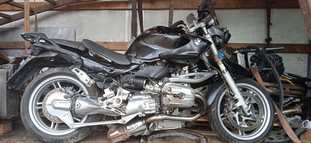 BMW R1150R