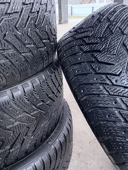 Продам шини.Nokian.265/40.R21. 105тх.850v