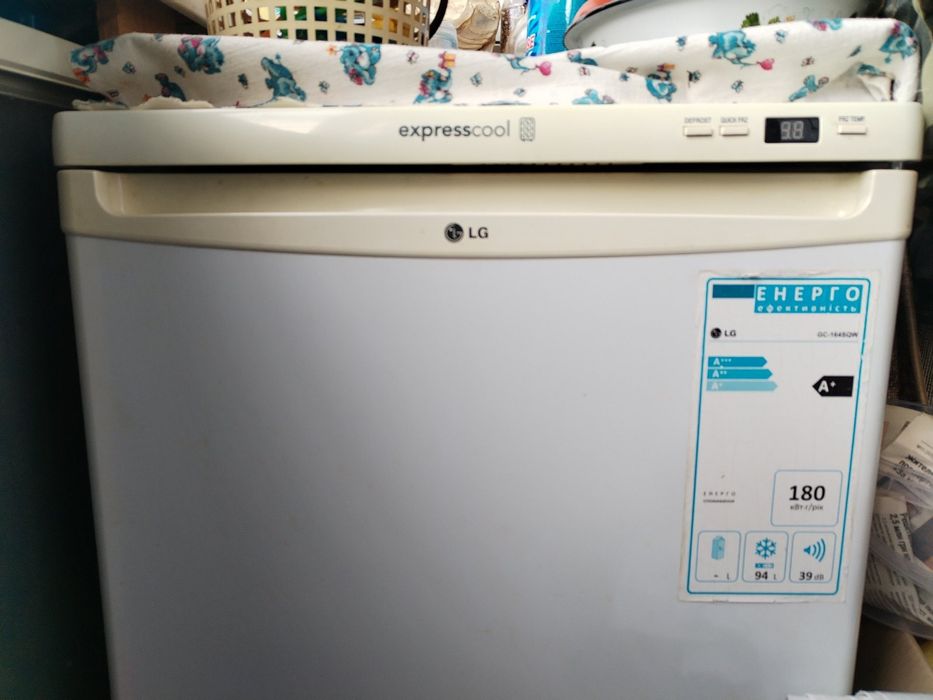 Морозильна камера LG