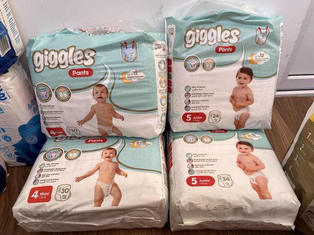 Памперси, підгузки-трусики, одноразові пелюшки Giggles, Dada, Chibi-ko