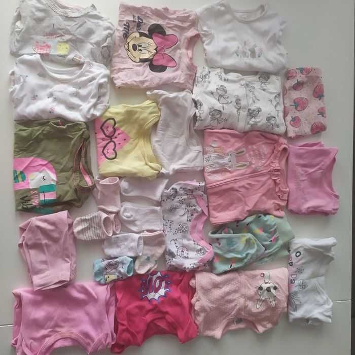 Zestaw ubranek dla dziewczynki rozmiar 68 - 3-6m