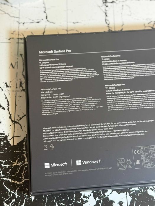 Microsoft Surface Pro Snapdragon X Plus  *NOVO*Selado*