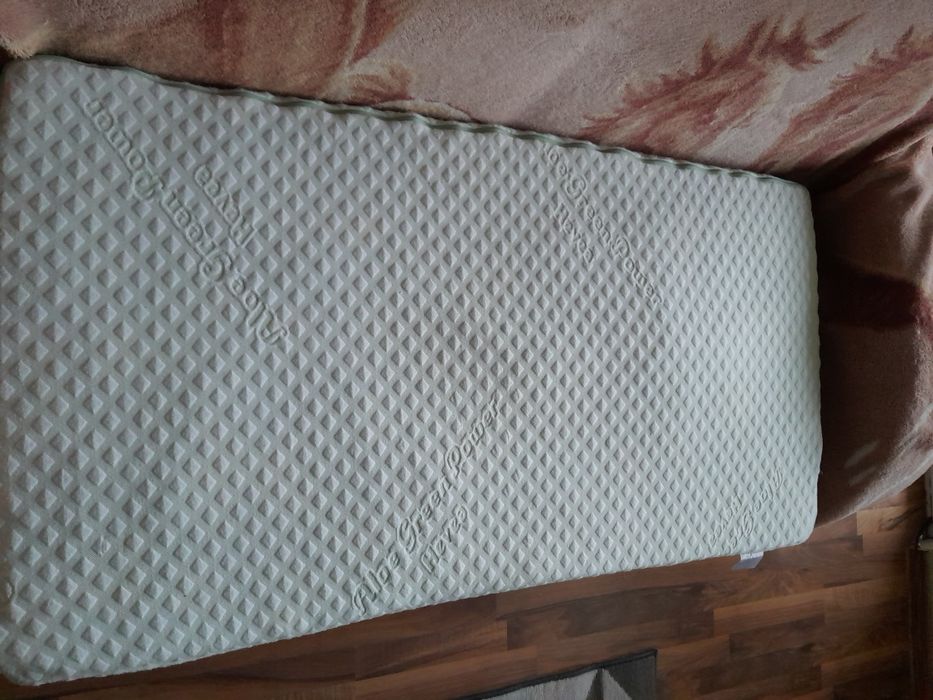 Materac lateksowy HEVEA BABY 120 CM
