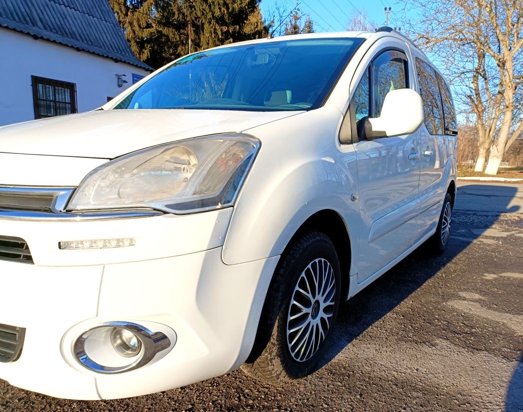 Citroen Berlingo 2013 оригінальний пасажир 1,6 дизель МТ Берлінго