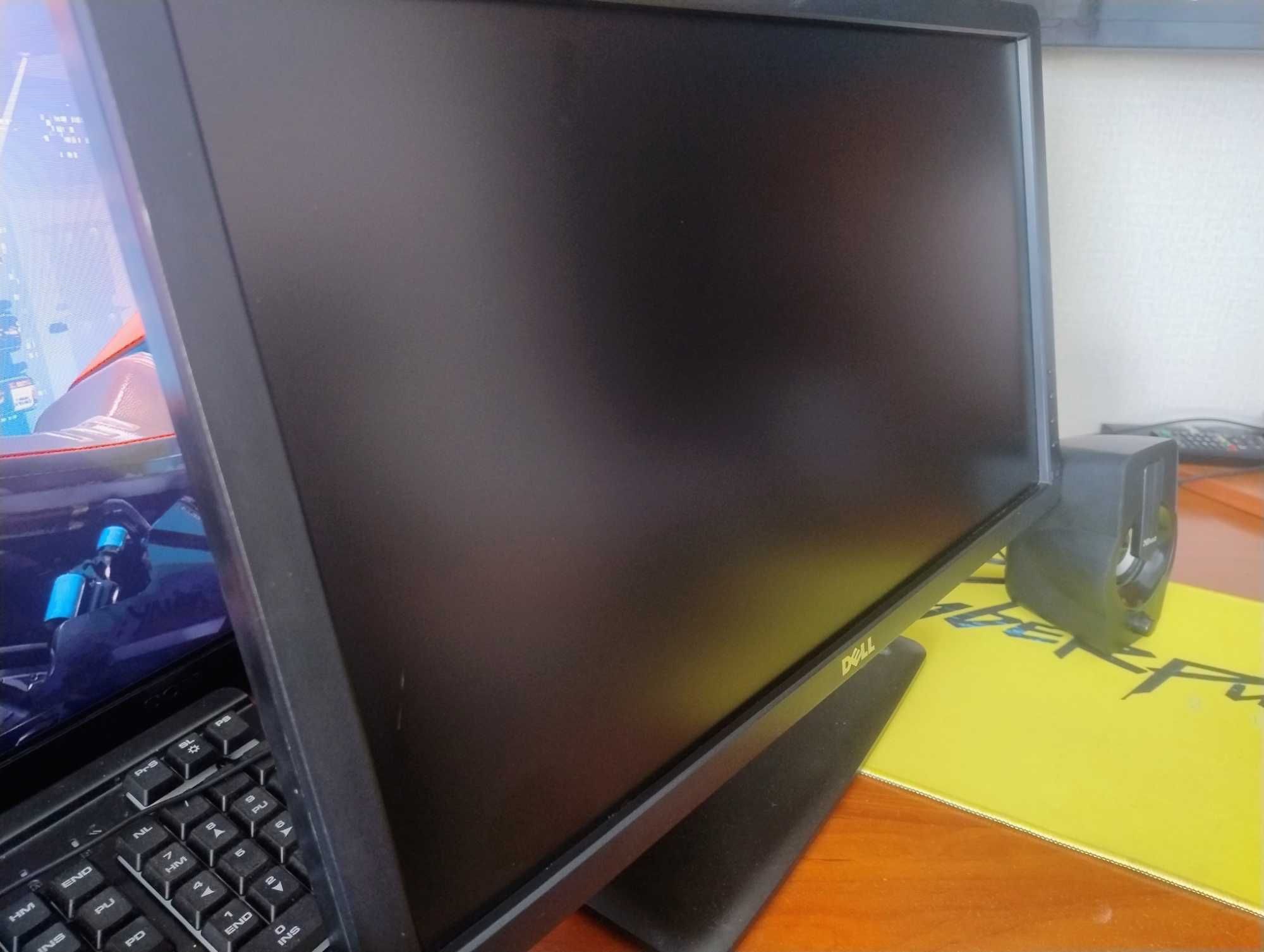 Монітор 20" Dell P2012H 60 - 76 ГЦ / Матовый Монитор с DVI - D, VGA