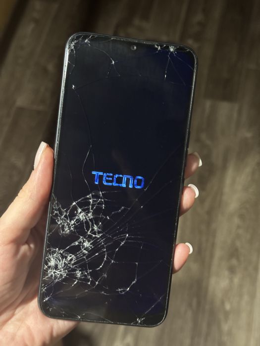 Смартфон TECNO Spark 7 Go (KF6m) 2/32Gb NFC Magnet Black