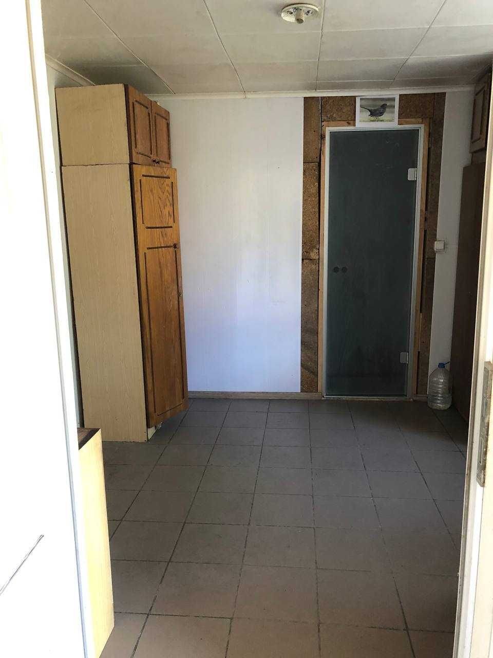 Виробниче приміщення, склад, ресторан "Урожай"