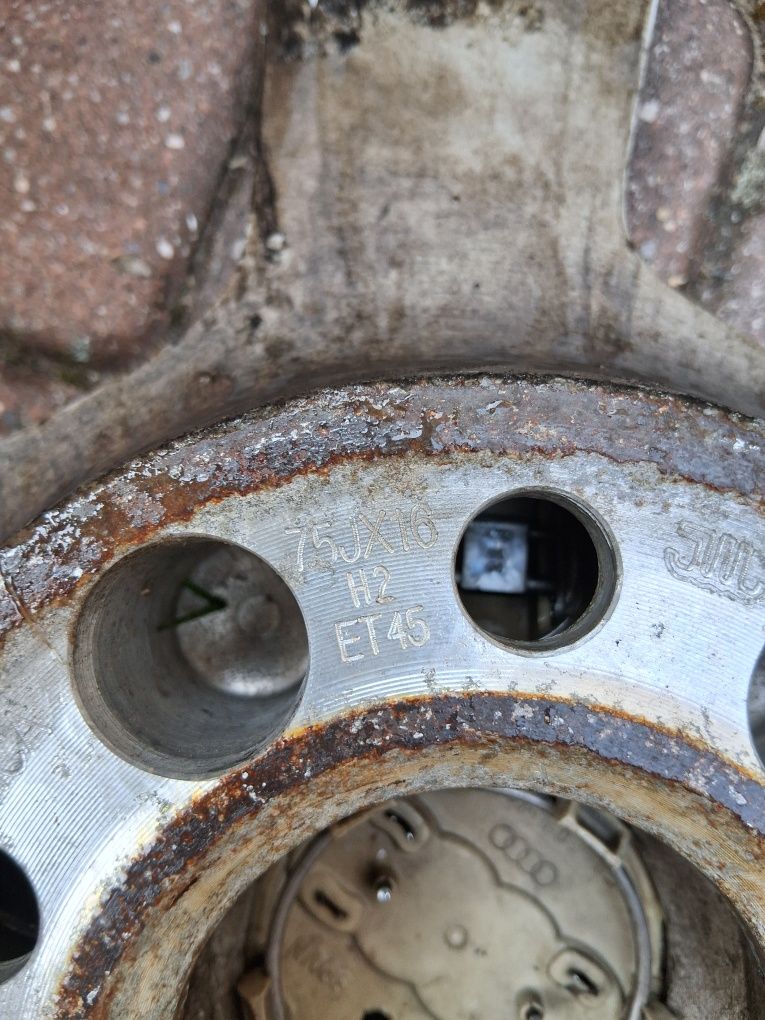 Alufelgi 16 od audi a4 b8