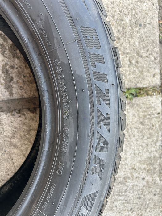 Opony zimowe 235/60R18 x 2 szt Bridgestone