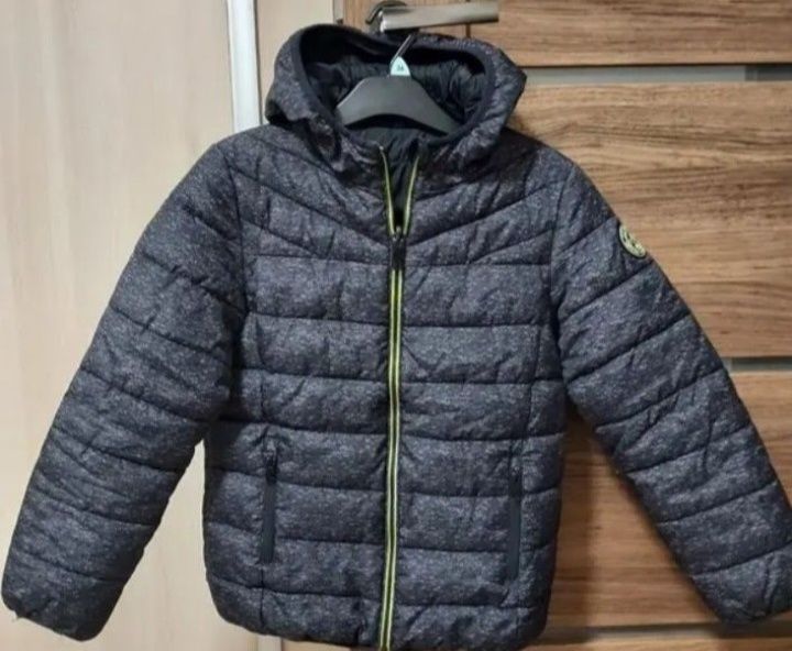 Куртка, курточка c&a  на 165 см