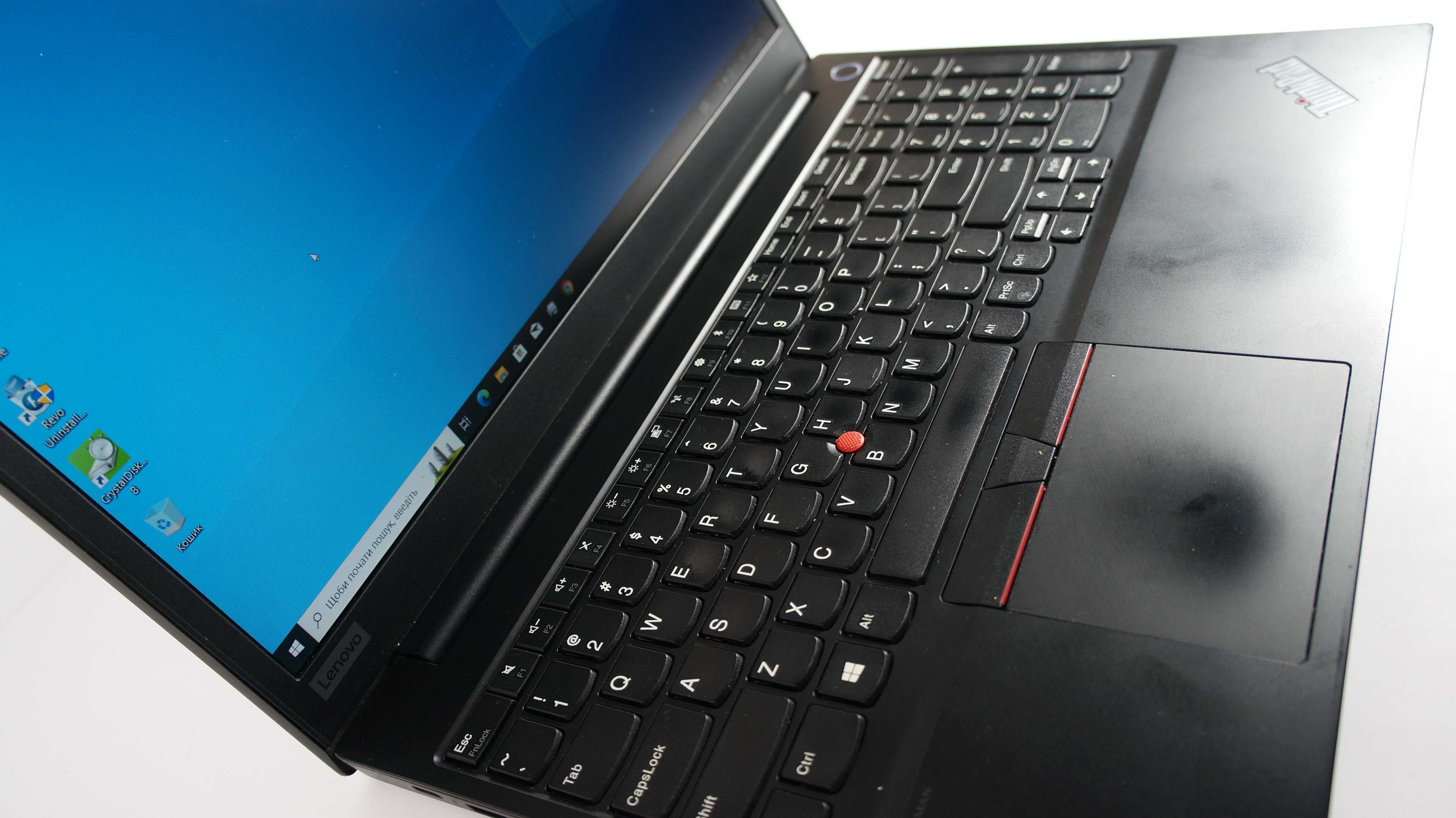 Lenovo ThinkPad E15 \i5-10210U\4GB RAM\256GB SSD\ 15,6" FHD