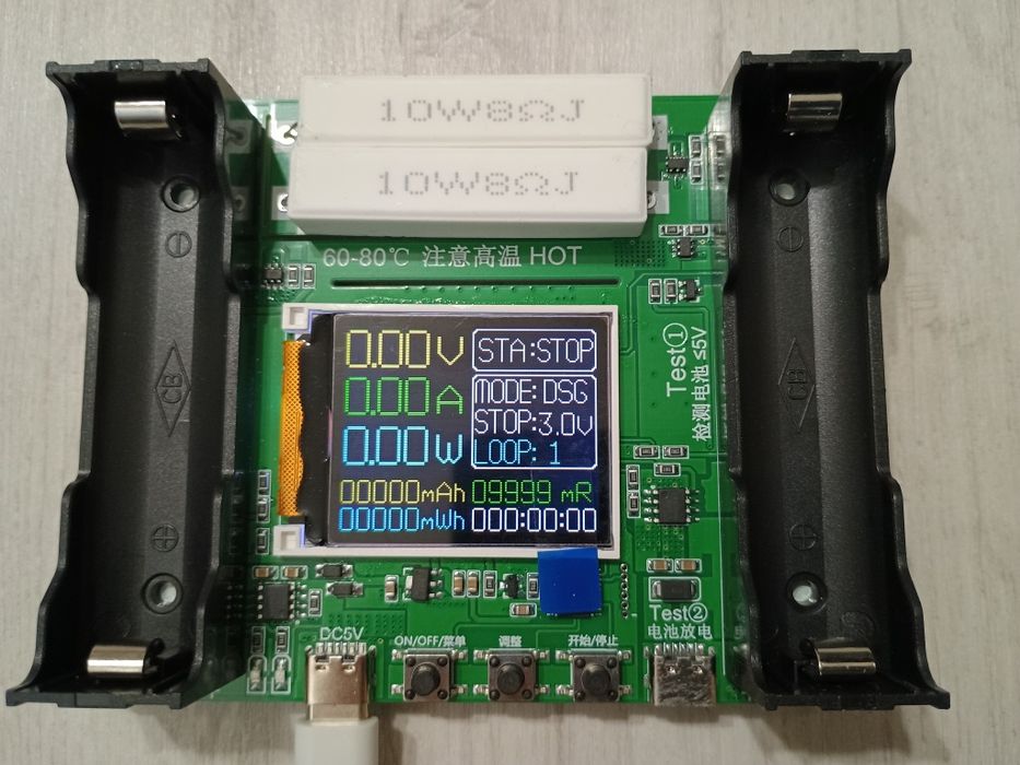 Miernik wskaźnik tester pojemności ogniw akumulatorów 2 x 18650 USB