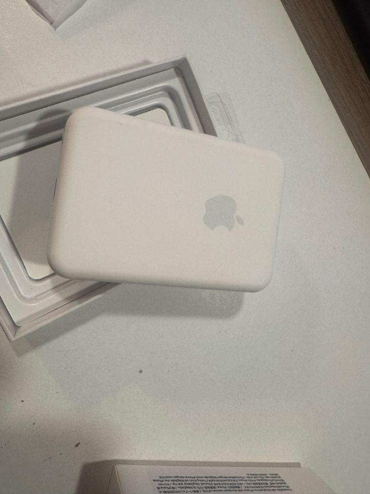 Magsafe branco em caixa