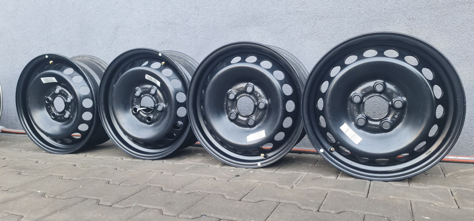 "16 5x120 Vw T5 T6 Man Crafter nowe z dekielkami