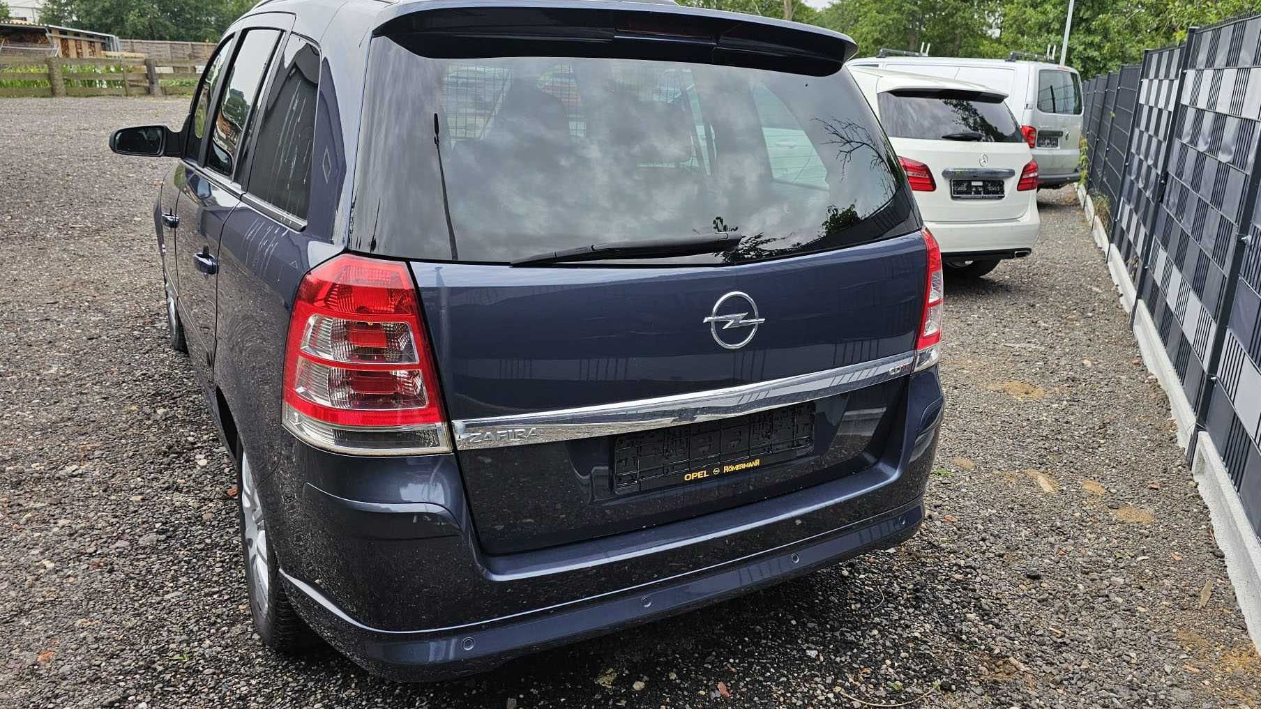 Opel ZAFIRA B Lift 2009r 1.7 CDTI M32 OPC XENON RECARO PDC Z168 Części