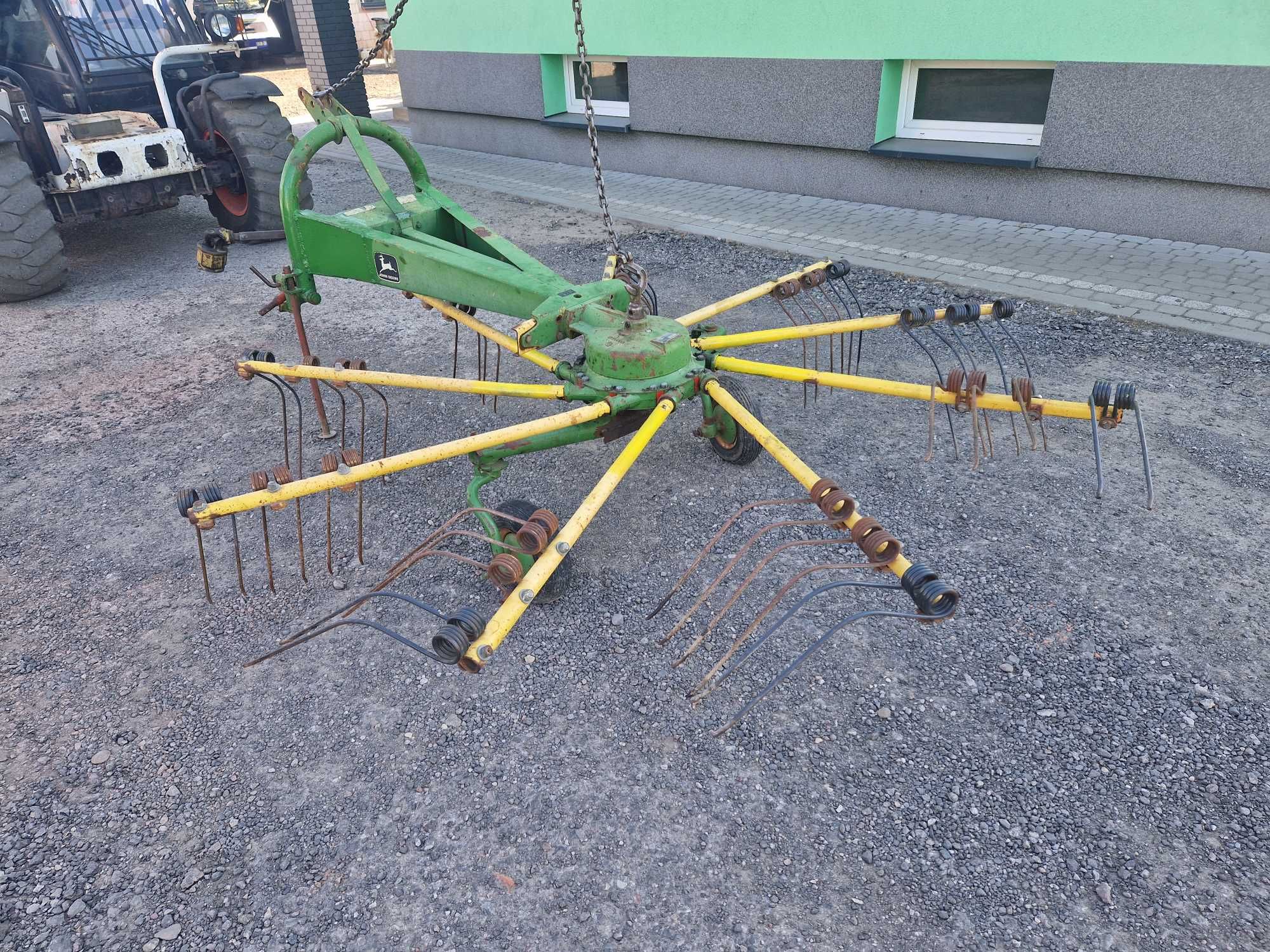 zgrabiarka john deere kuhn GA 300 A