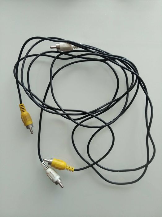 Kabel do odtwarzacza dvd długość niecałe 1,5 m 2 szt żółty i biały