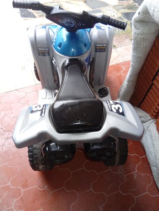 Vendo Moto Criança Elétrica