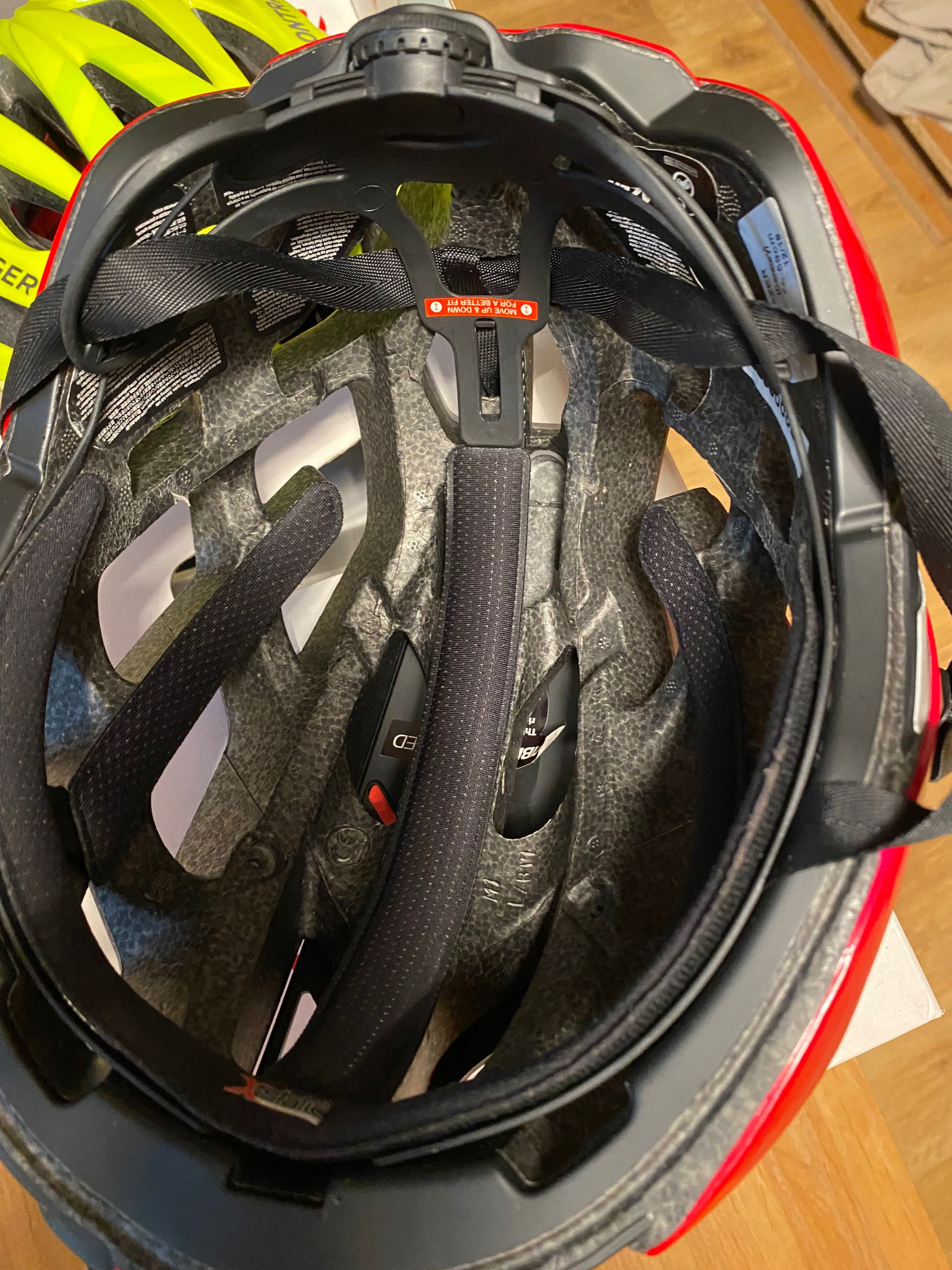 Kask rowerowy Lazer Century