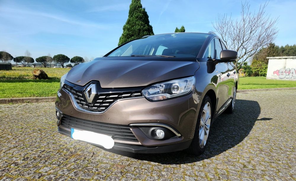 Renault Grand Scenic 1.5 DCI - 7 lugares