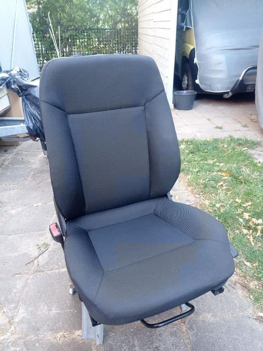 Tapicerowanie samochodów