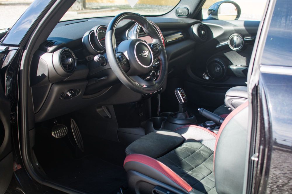 MINI F56 JCW LCI - Nacional