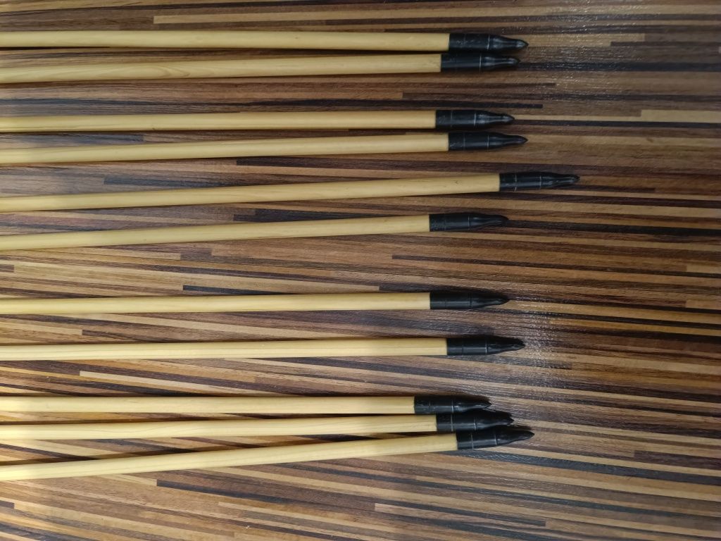 Łuk tradycyjny plus strzały