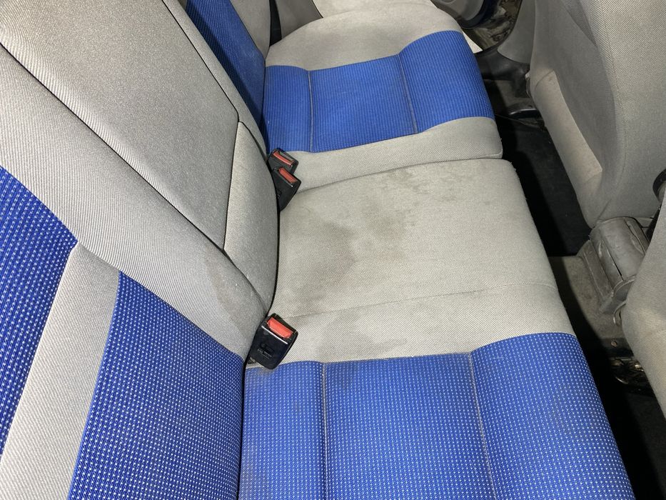 Pranie kanap, narożników, krzeseł, tapicerki itp