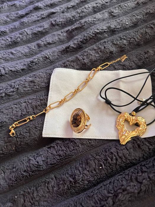 Набір прикрас , подарунковий набір біжутеріі