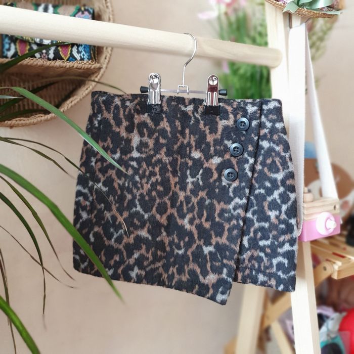 Тепла спідничка на дівчинку 4-5 років