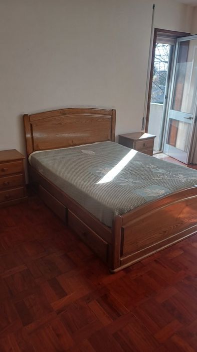 Quarto Rua Prof. Duarte Leite (junto via verde Paranhos)