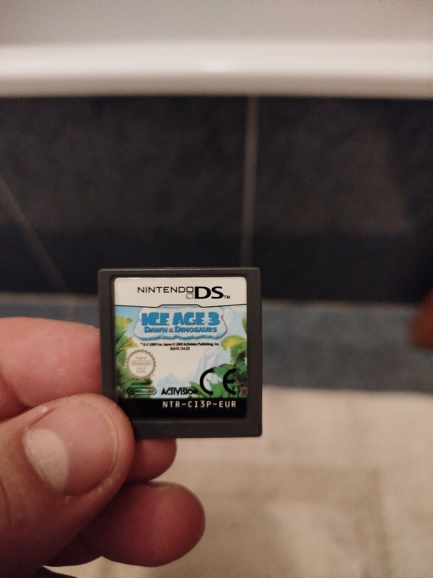Nintendo 3 DS XL com 2 jogos e sem carregador