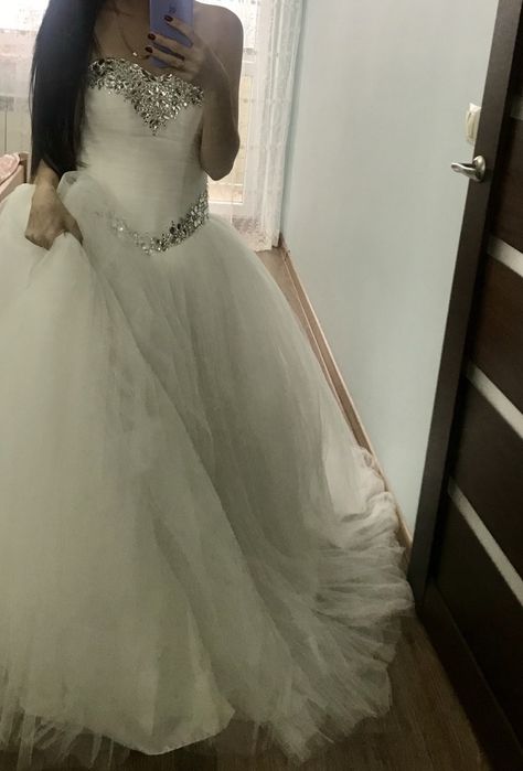 Весільна сукня б/у