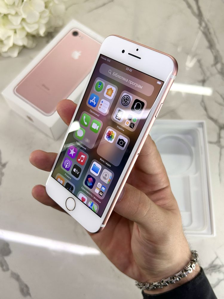 Стан Нового! iPhone 7 Rose Gold (Магазин Гарантія) Neverlock 86%АКБ