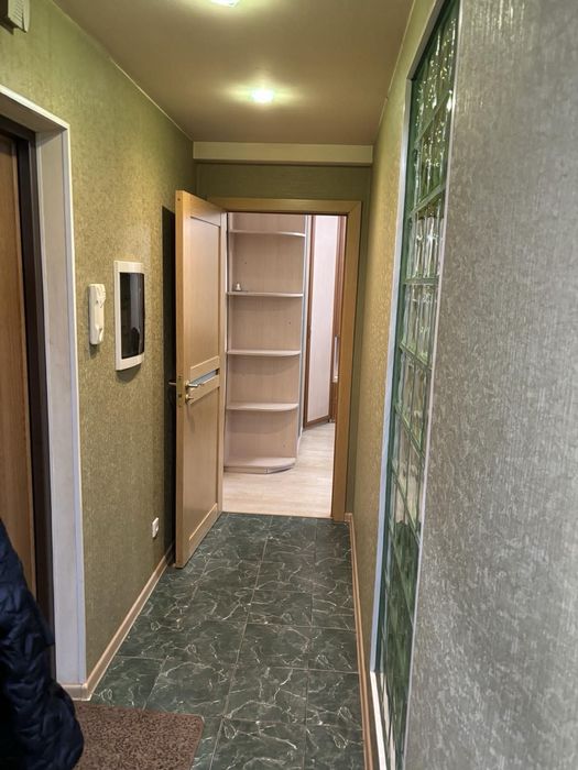 Продаж. 2-х кімнатна 51 м2. Центр, метро КПІ