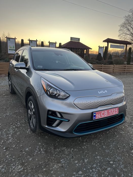 Кіа ніро 64 kw