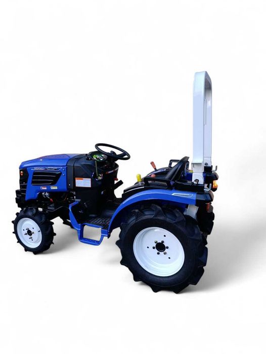 Traktorek ogrodniczy mini ciągnik 30KM