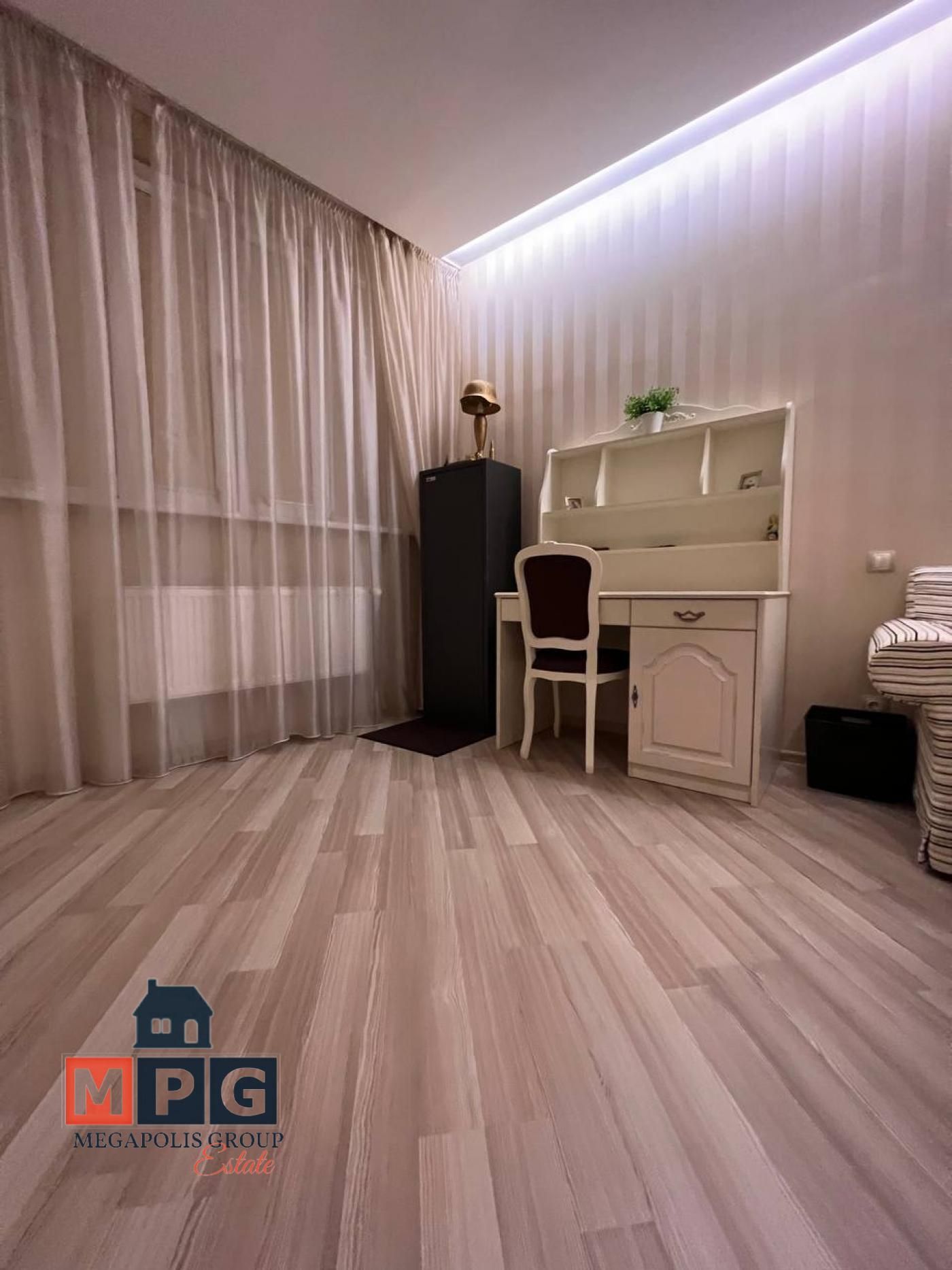 Продаж / Квартира / Культури, Держпром, Харків