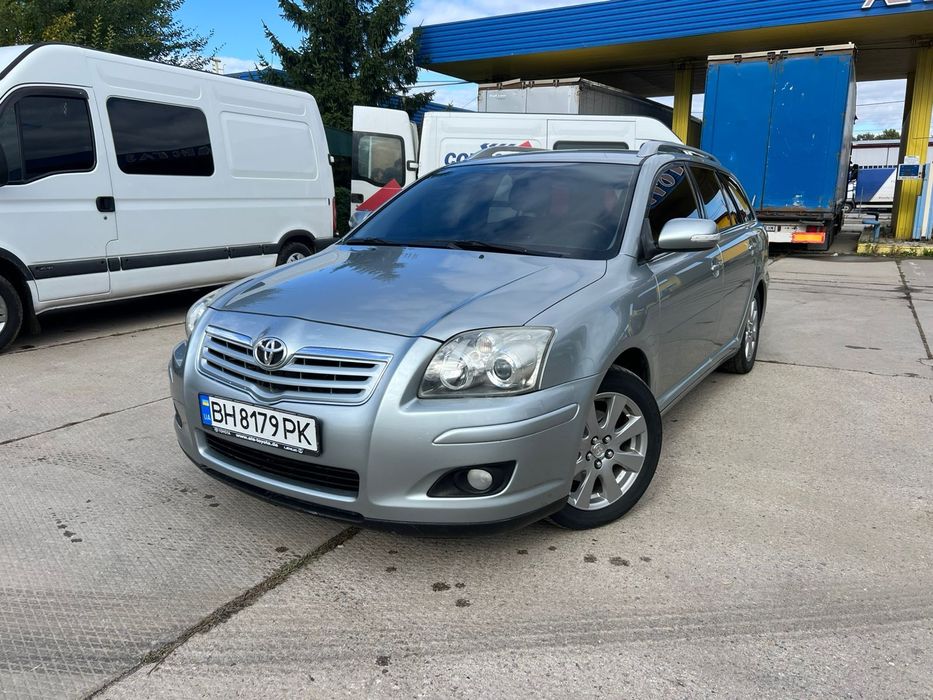 Toyota Avensis T25 2007 1.8  бензин