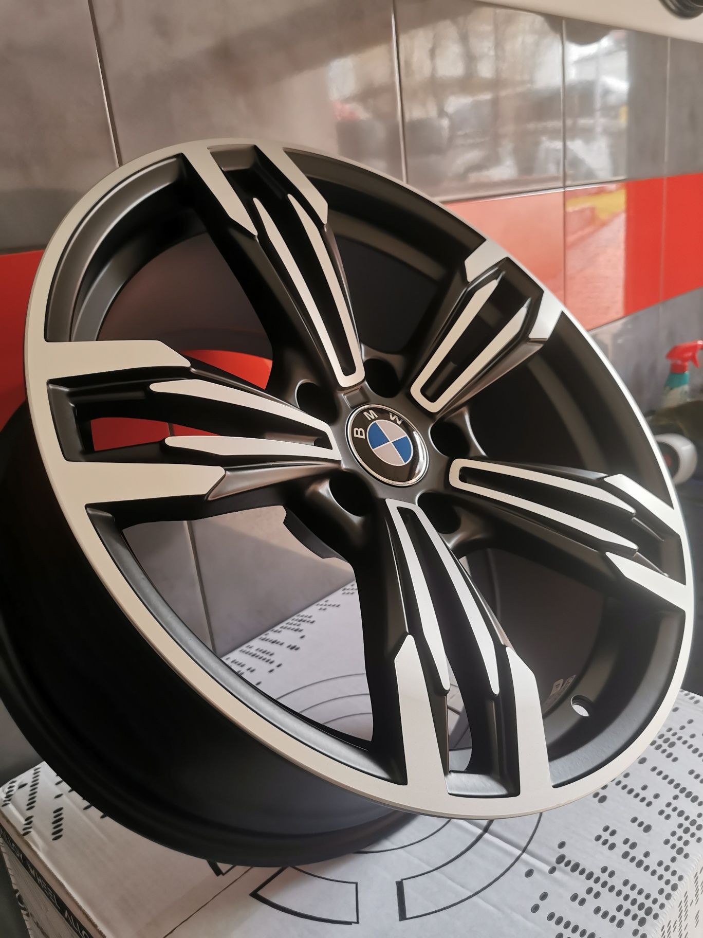 Nowe! Felgi 18" 5x120 E39 E60 E61 E38 E65  E90 F30 BMW ET 20 Opel alu