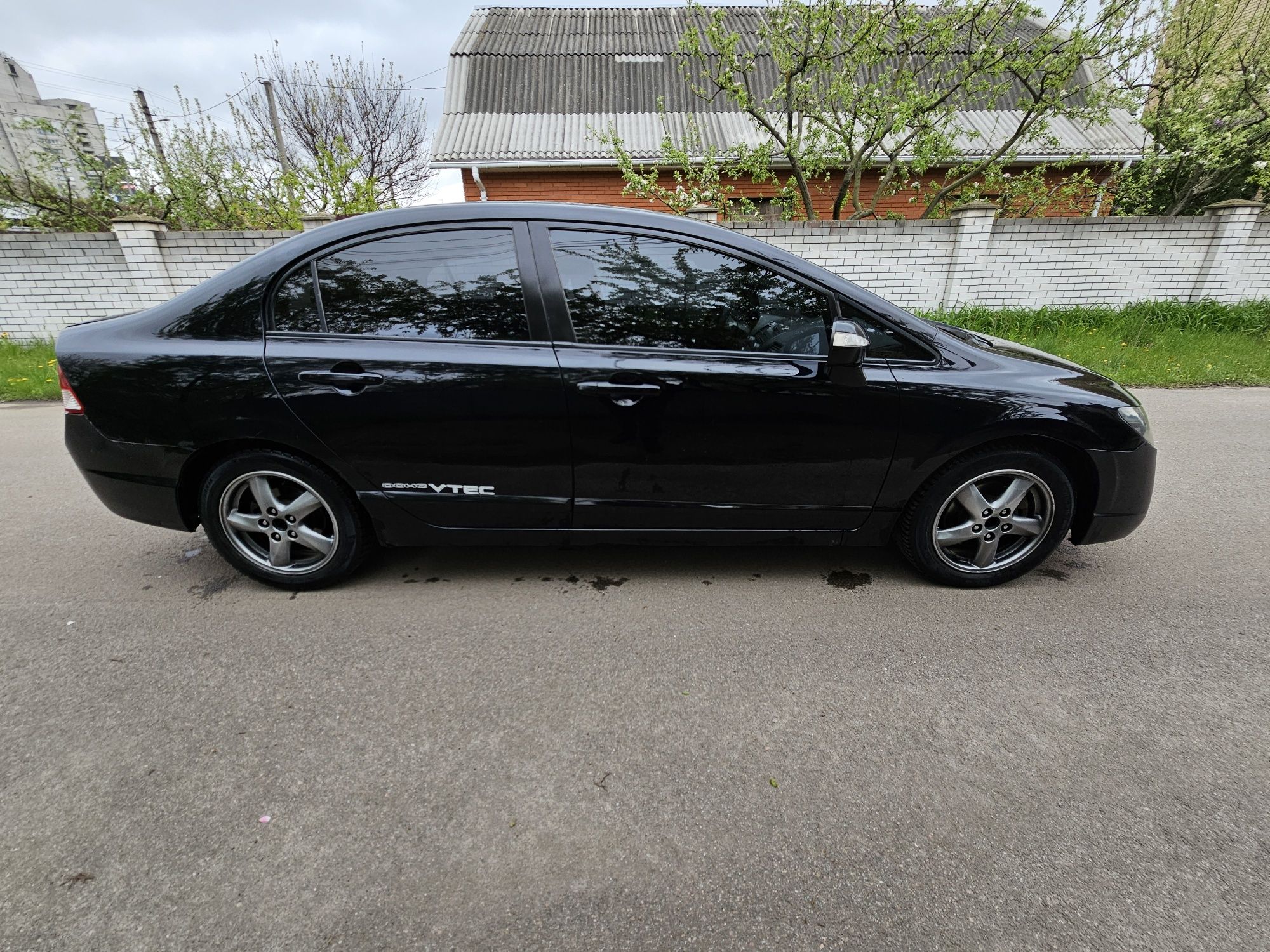 Honda civic 1.8 .